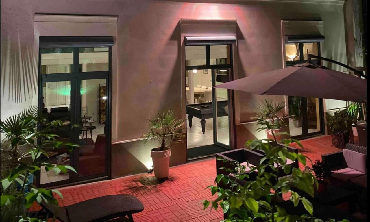 Le Jacuzzi De Marie Ll Leilighet Tourcoing Eksteriør bilde